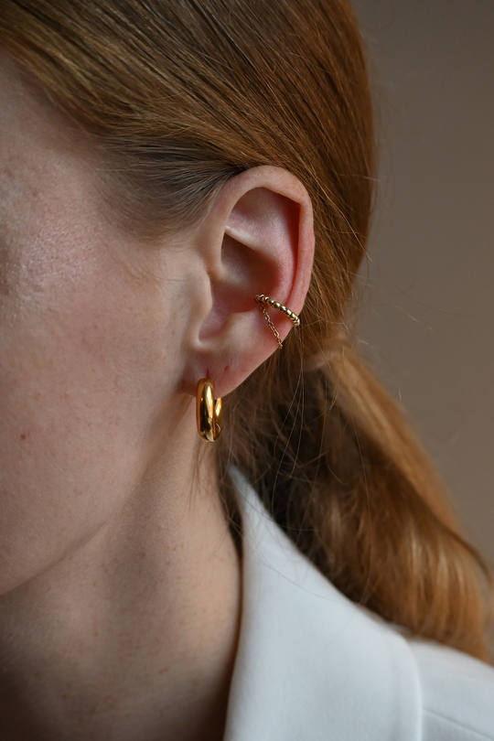 Earcuff_Gold_Kettchen_01.jpg