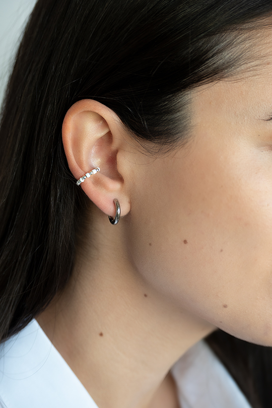 silber_weiss_earcuff-1.jpg
